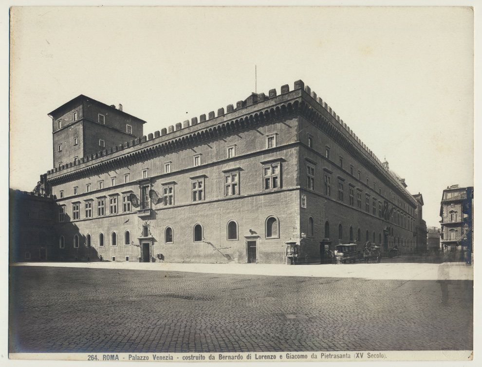 Palazzo Venezia. Roma. 1885 ca